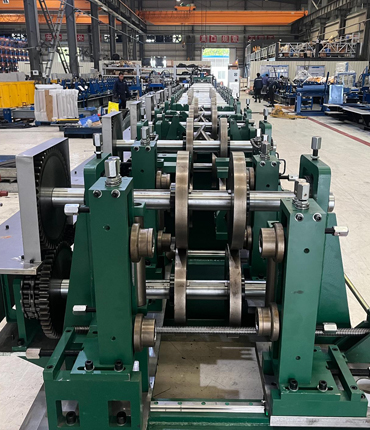 Roll Forming Machine