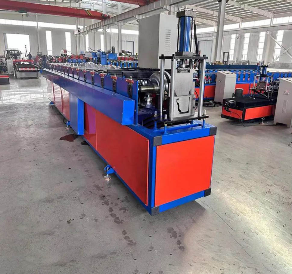 Truck mounted gutter machines